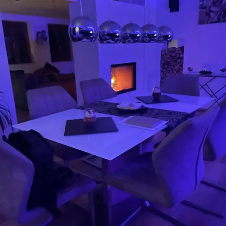 Haus In Laupheim - 6 Personen - Whirlpool - Garten - 3